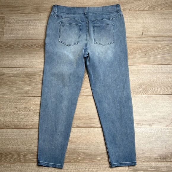 Betabrand Medium Petite Stretchy Jeans Size 8P - Picture 6 of 10